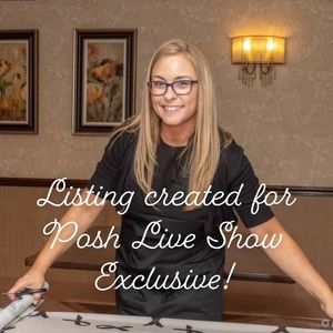 YMI NWOT micros bootcut size 9 jeans. For Live show!